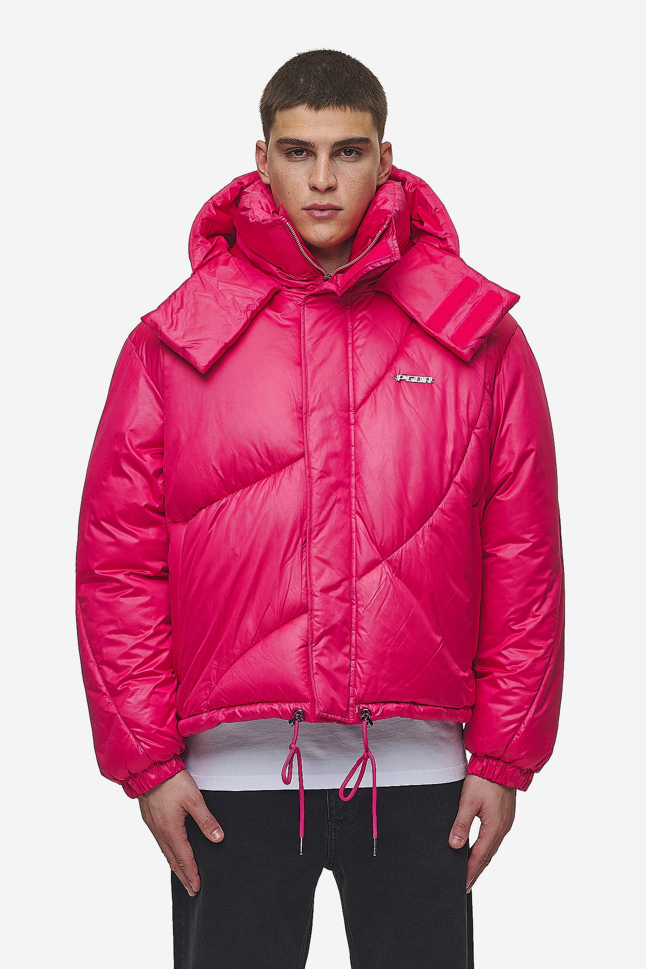 Pegador Henry Vintage Oversized Puffer Jacket Virtual Pink Seitenansicht aus der PEGADOR® Outerwear 24 Kollektion für Herren