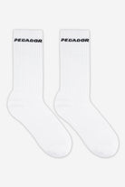 Pegador Side Logo Socks White Black Hauptansicht aus der PEGADOR® Kollektion für Herren und Damen