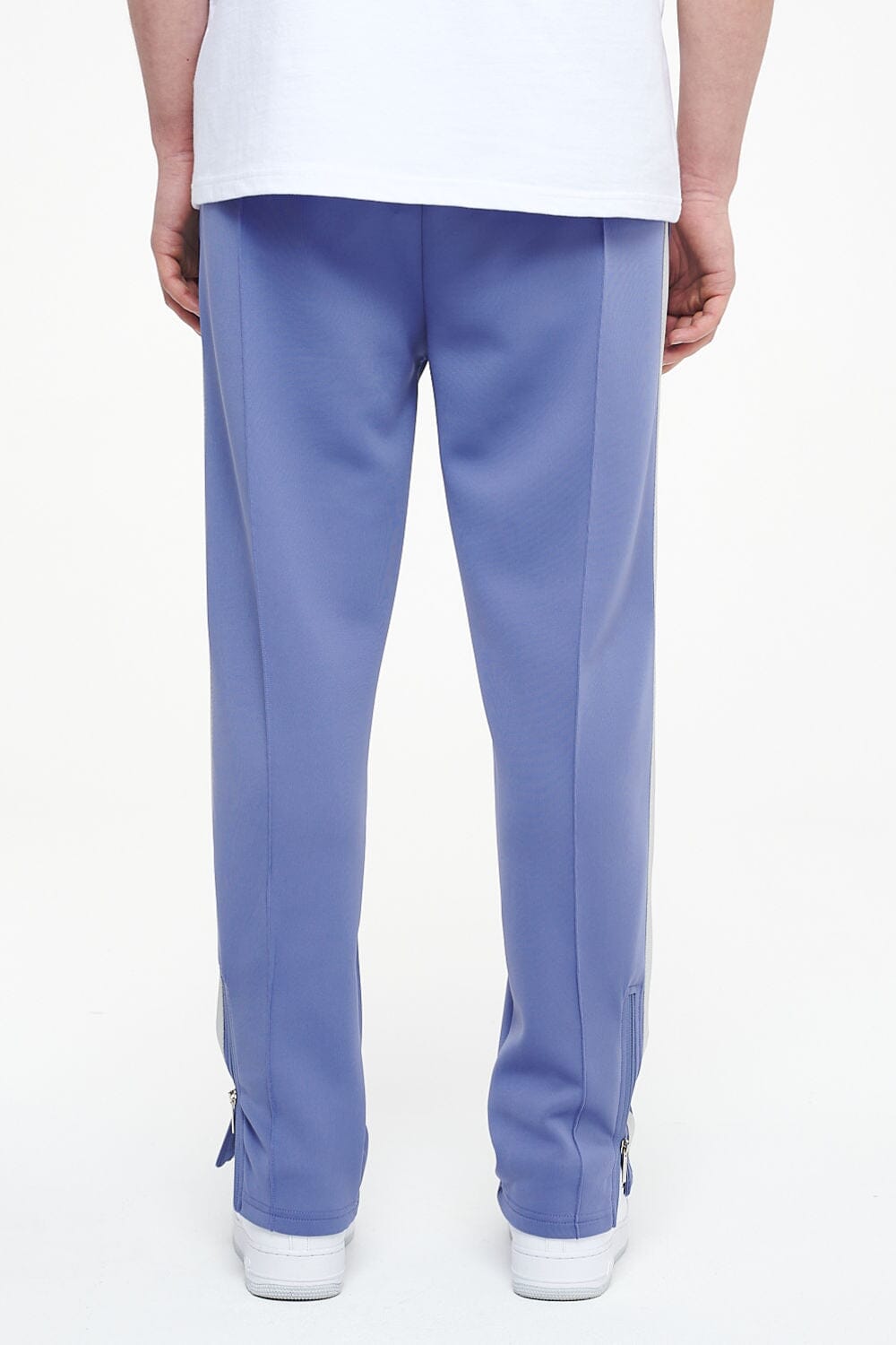 Pegador Davie Wide Track Pants Magic Violet Angels Cream Gegenansicht aus der Trust The Process Kollektion für Herren