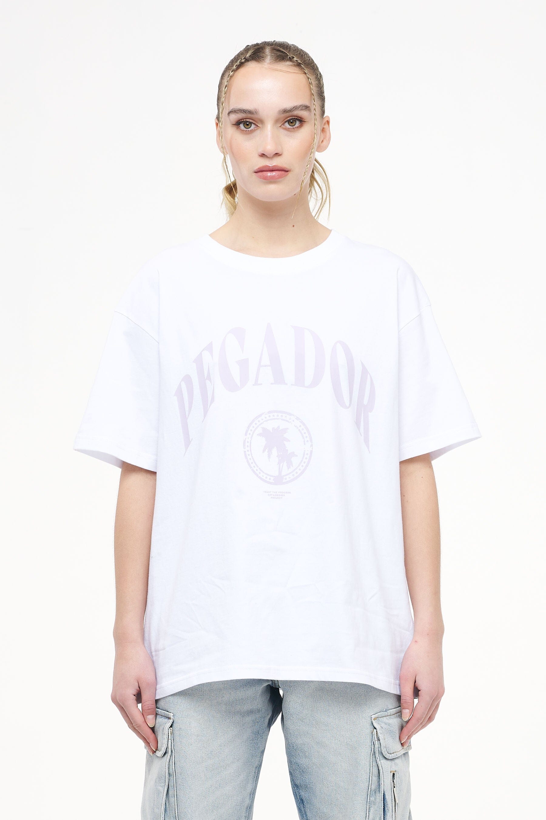 Pegador Solan Oversized Tee White Hauptansicht aus der Trust The Process Kollektion für DaHerren