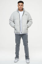 Pegador Solin Puffer Jacket Ash Grey Ganzkörper Bild aus der PEGADOR® Outerwear 22 Kollektion für Herren